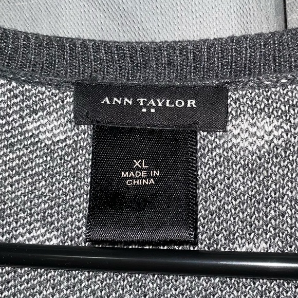 Ann Taylor Gray & White Polkadot Long Sleeve Button Up Sweater - Picture 3 of 9